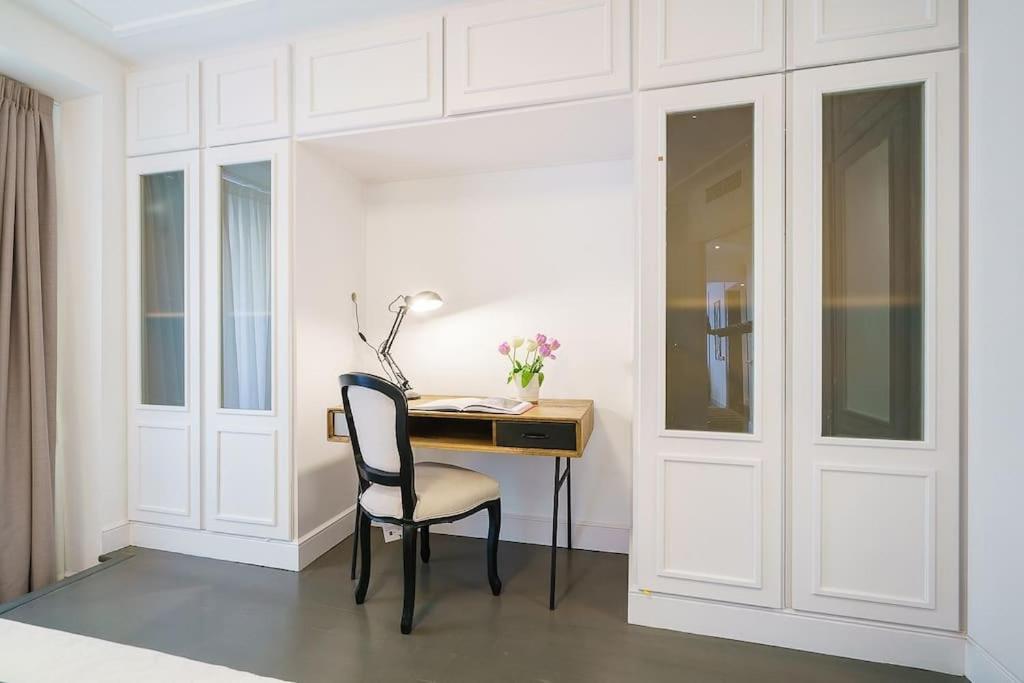 דירות מדריד Amazing Flat 5 Balconies In Chueca - Gran Via מראה חיצוני תמונה
